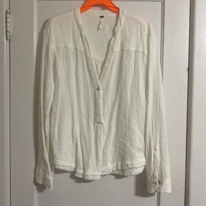 SIZE MEDIUM WHITE FREE PEOPLE TOP